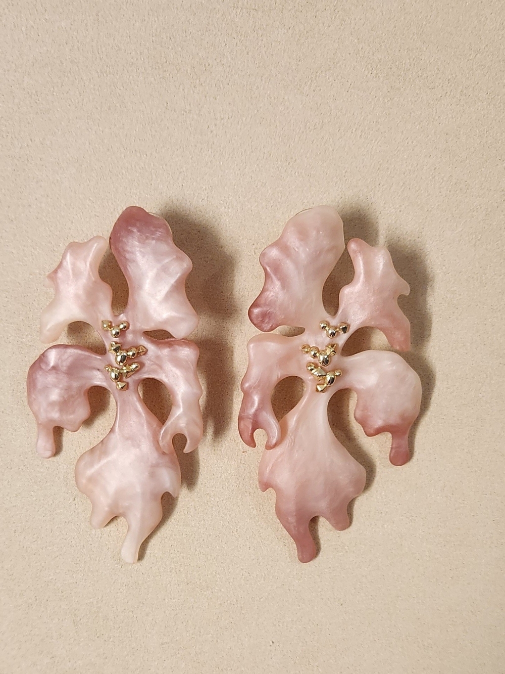 Kendra Scott Savannah Statement Earrings